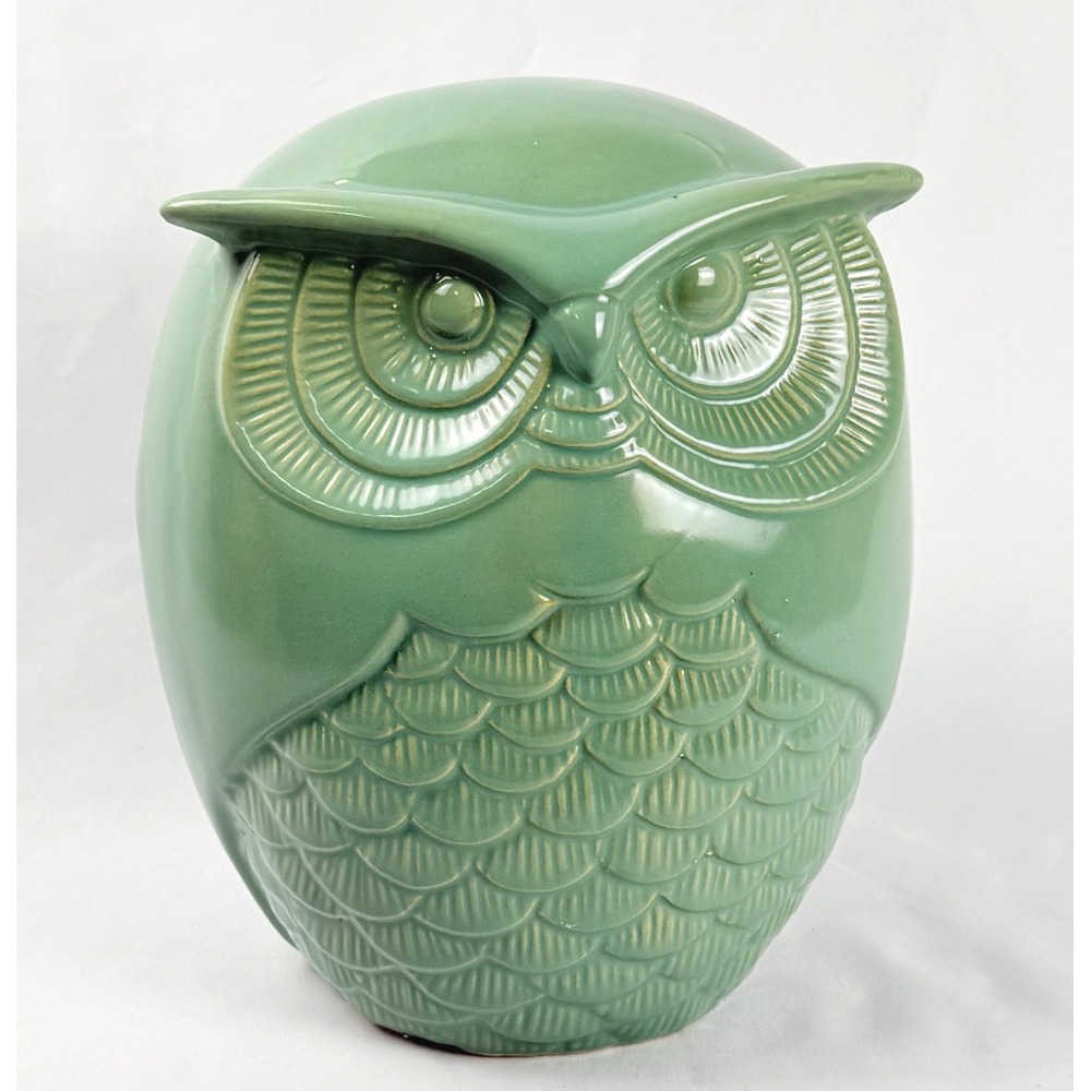 Vintage Owl - Ceramic Figure - Sea Foam Green - Scaled - Clean Smooth